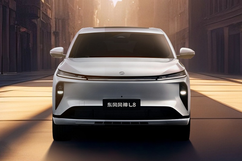 Кроссовер Dongfeng Fengshen L8 появится в России: новые фотографии