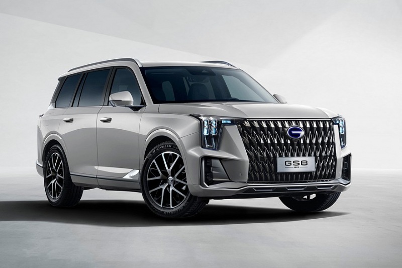 Кроссовер GAC Trumpchi GS8 Dragon получил новый дизайн и скоро поступит в продажу в России: объявлена ​​цена
