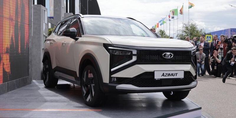 Lada Azimut за ₽2 млн. Эксперты оценили рыночные перспективы кроссовера