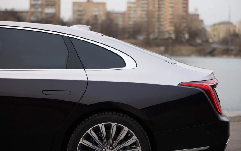 глянцевый против роскошного. Долгосрочный тест Hongqi H9