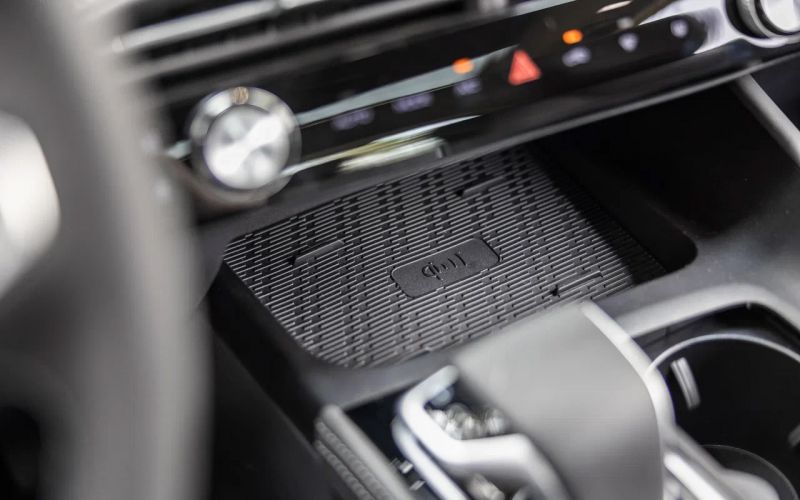 Маг против Огромного: двойной тест кроссовера Dongfeng