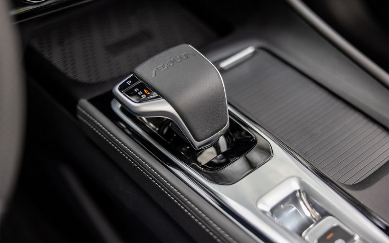 Маг против Огромного: двойной тест кроссовера Dongfeng