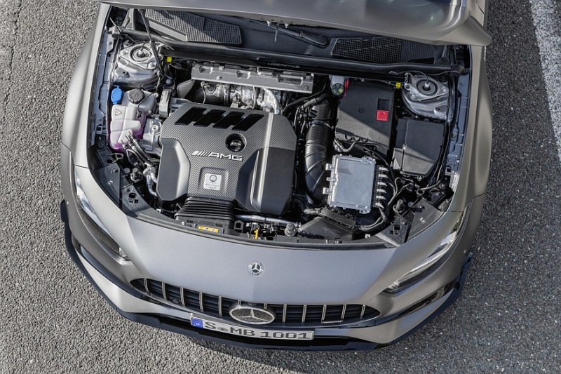 Mercedes-AMG откажется от 4-цилиндровых двигателей и в будущем будет выпускать только 6-цилиндровые или 8-цилиндровые двигатели