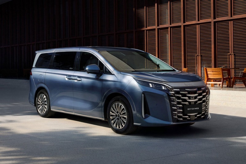 Минивэн BYD Xia будет экспортироваться под новым названием: официальное видео