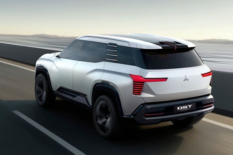 Mitsubishi запускает новый продукт: возможно, кроссовер Destinator на базе концепта DST