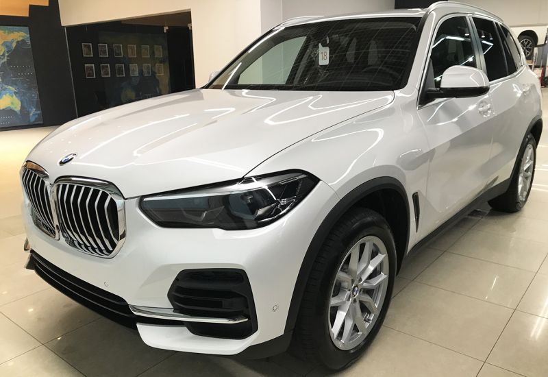 Нашли новые BMW, собранные в Калининграде. Цены и подробности