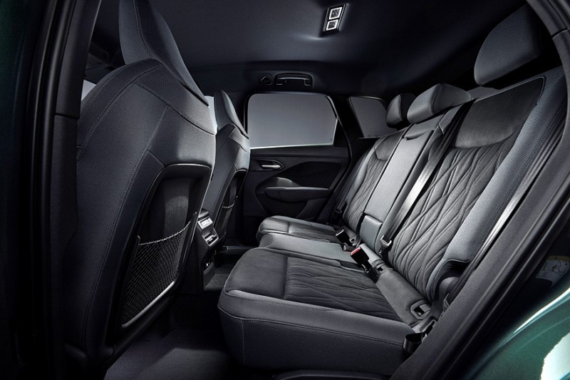 Новый Audi Q3: эргономика, переработанная отделка и та же платформа