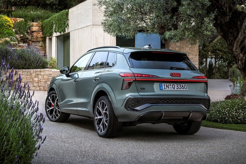 Новый Audi Q3: эргономика, переработанная отделка и та же платформа