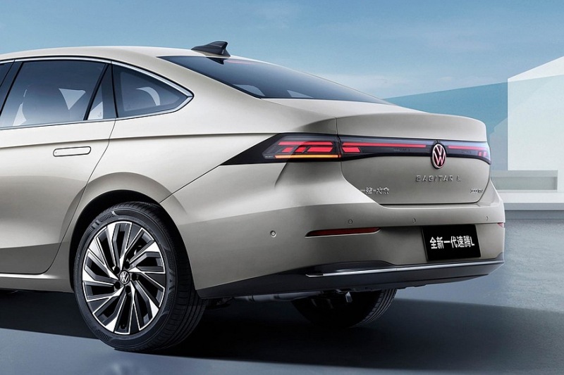 Скоро дебютирует новый Volkswagen Sagitar: на официальных фотографиях появился макет Volkswagen Jetta