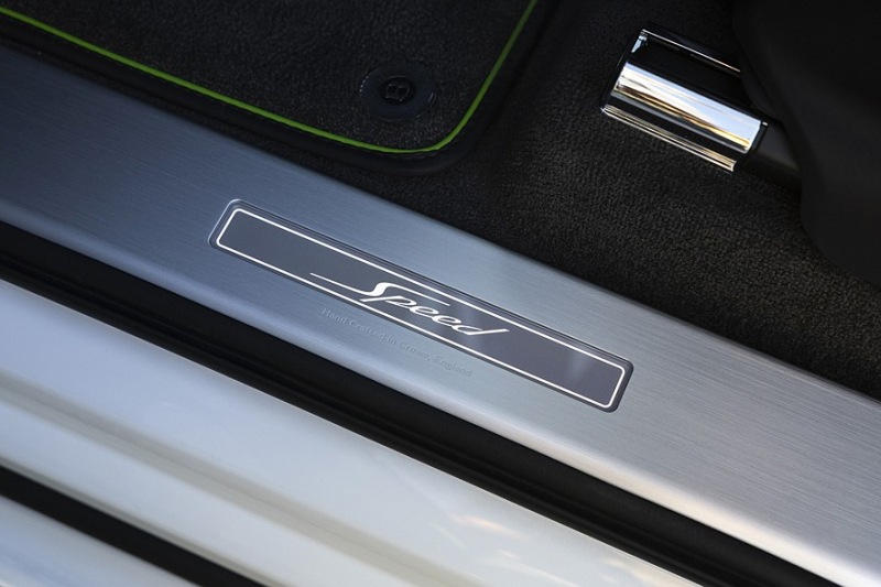 Модернизация Bentley Bentayga Speed: на 4 цилиндра меньше, на 15 лошадиных сил больше и режим дрифта