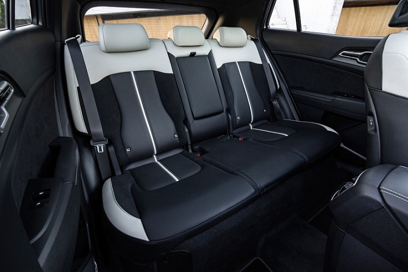 Официально представлен обновленный Kia Sportage с короткой колесной базой
