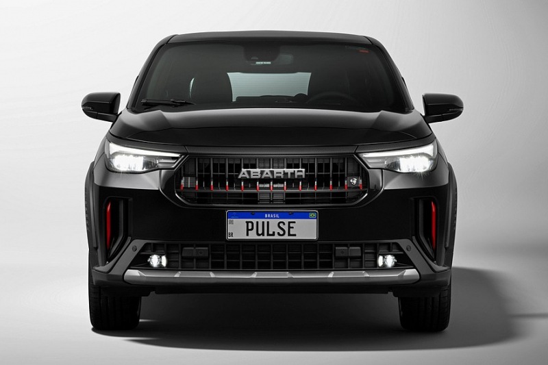 Обновленный кроссовер Fiat Pulse: Abarth выпускает «горячую» версию