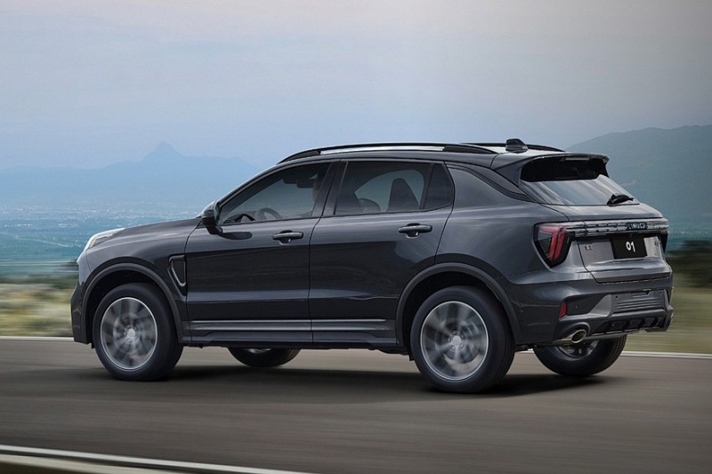 Модернизированный кроссовер Lynk & Co 01: теперь версия оснащена салоном, аналогичным европейской версии
