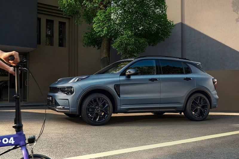 Модернизированный кроссовер Lynk & Co 01: теперь версия оснащена салоном, аналогичным европейской версии