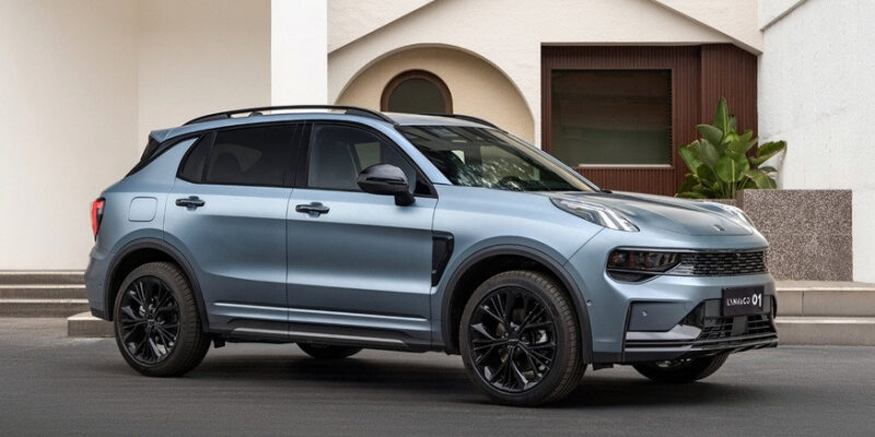 Обновлённый кроссовер Lynk & Co 01: теперь с салоном, как у евроверсии