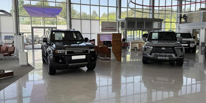 «Обогревы за доплату». Как мы покупали у дилера новую Toyota с гарантией