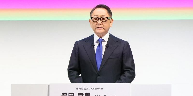 Почему гибриды экологичнее электрокаров. Глава Toyota все объяснил
