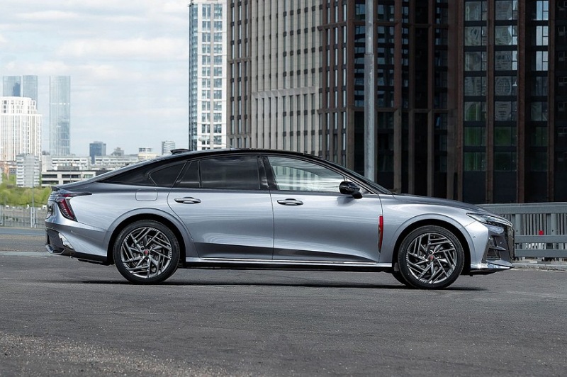 Покупка Hongqi H6: что это за автомобиль и почему стоит выбрать именно его?