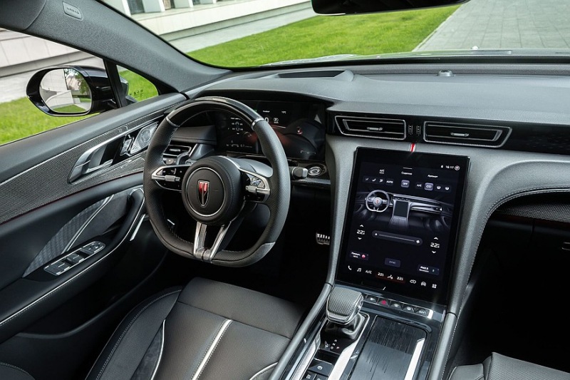 Покупка Hongqi H6: что это за автомобиль и почему стоит выбрать именно его?