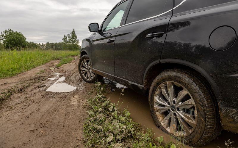 Десять лет после Rexton. Тест-драйв нового корейского внедорожника KGM