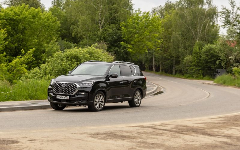 Десять лет после Rexton. Тест-драйв нового корейского внедорожника KGM