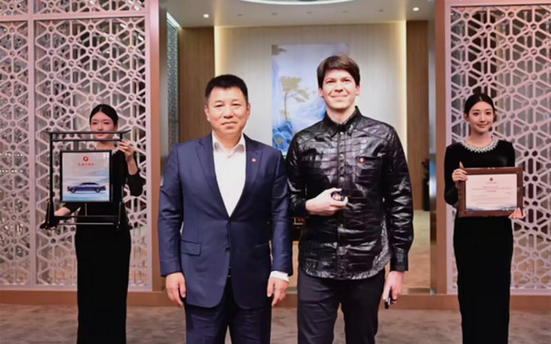 Россия тратит $1,5 млн на люксовые седаны Hongqi. Что мы знаем об этой машине