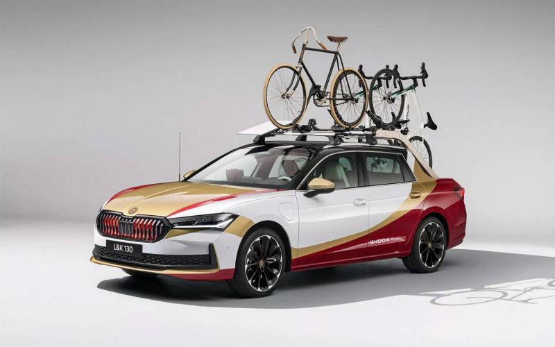 Skoda Superb трансформируется в пикап с выдвижной платформой