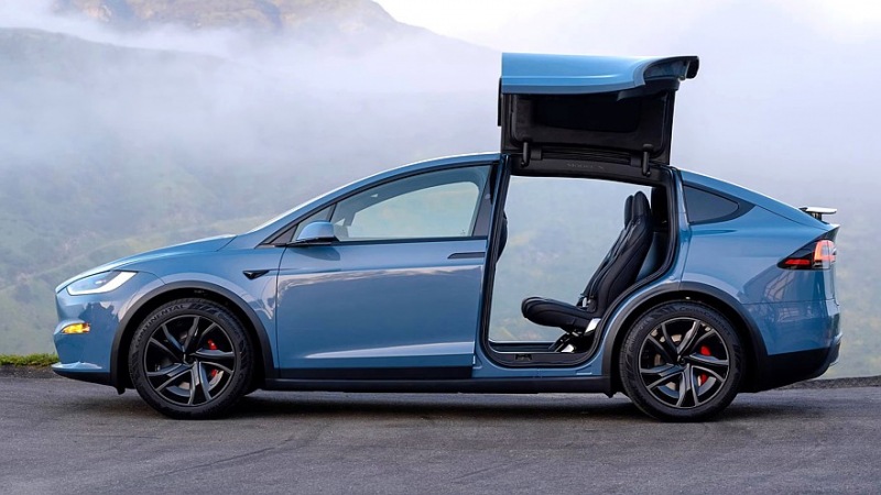 Tesla Model S и Model X: второй фейслифтинг и незначительные улучшения кузова и шасси