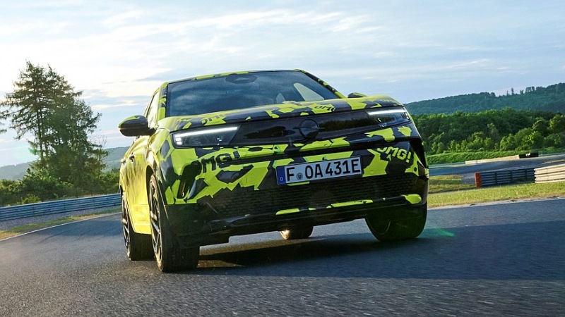 Opel официально представляет спортивный Mokka GSE