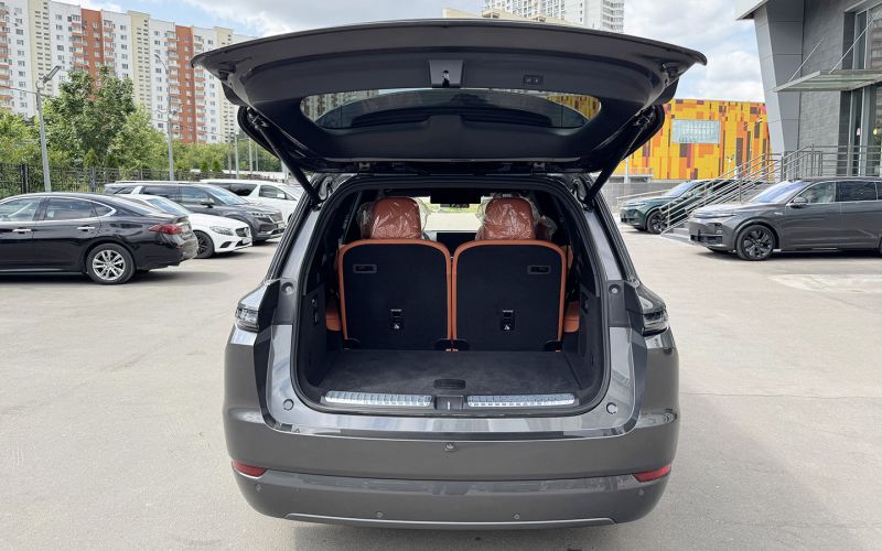 Учите китайский. Ideal L9 Ultra 2025 