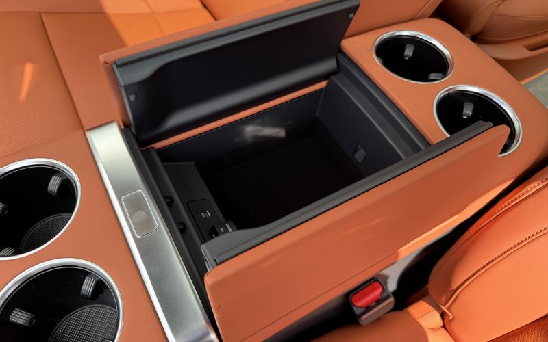 Учите китайский. Ideal L9 Ultra 2025 