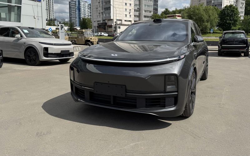 Учите китайский. Ideal L9 Ultra 2025 