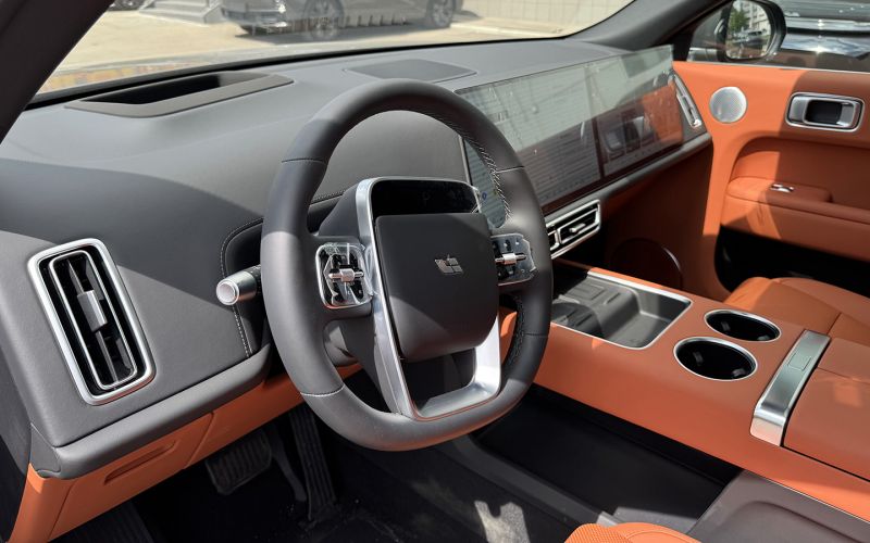 Учите китайский. Ideal L9 Ultra 2025 