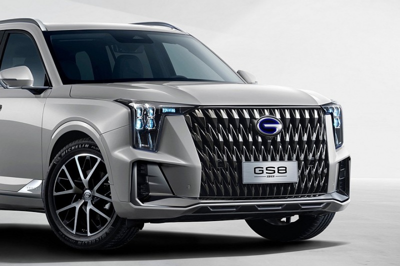 GAC Trumpchi GS8 Dragon с новым дизайном, возможно, другим наполнителем, будет продаваться в России