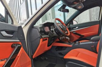 Вот так выглядит салон Lada Azimut. Есть любопытные особенности