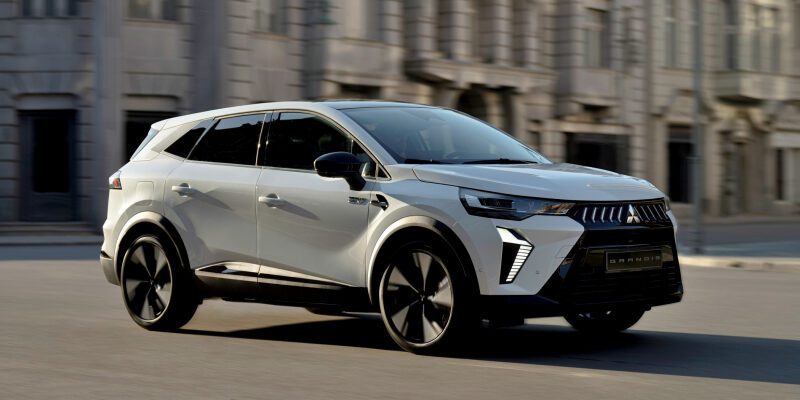 Новый Mitsubishi Grandis: вместо минивэна — ещё один клон паркетника Renault