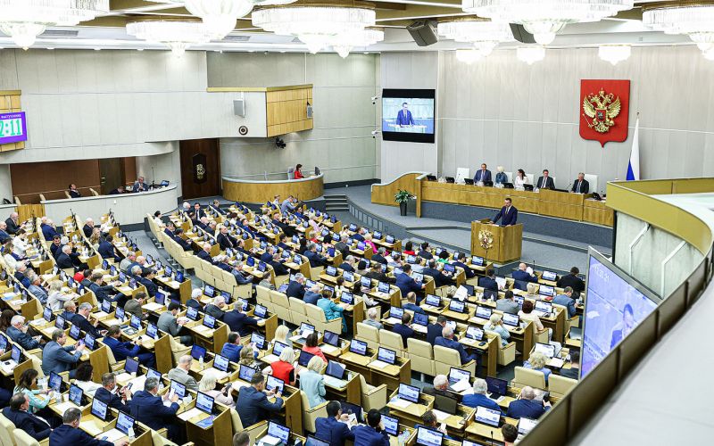 Подорожание Lada Iskra, увеличение пошлин для владельцев и иск от Mazda