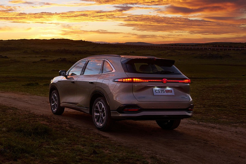 Changan готовит новый CS75 Plus, Deepal G318 и Avatr 12 к выходу на российский рынок Changan готовится вывести на российский рынок новые модели CS75 Plus, Deepal G318 и Avatr 12